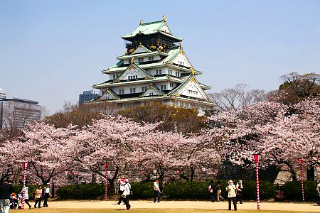 Ghé thăm lâu đài Himeji